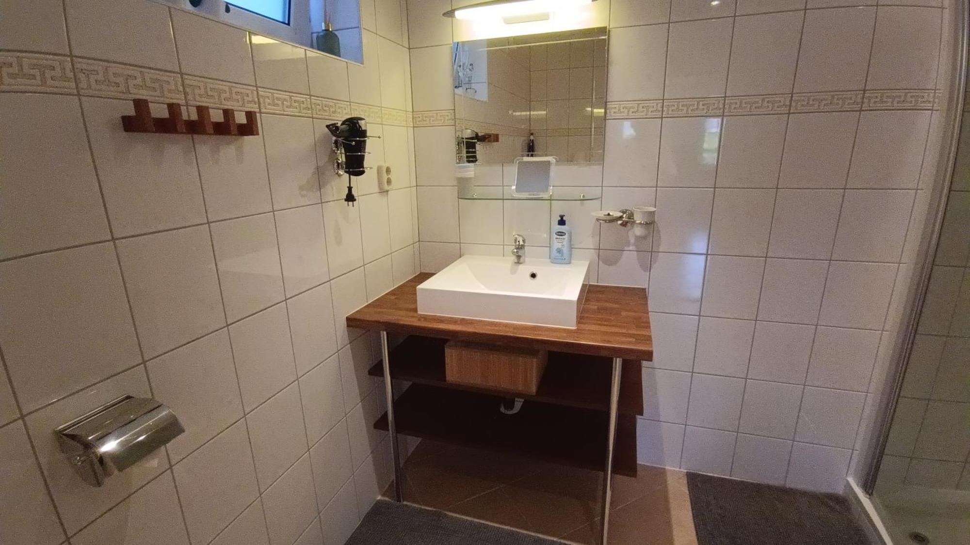 Haus Rosaria Apartment Stallhofen ภายนอก รูปภาพ